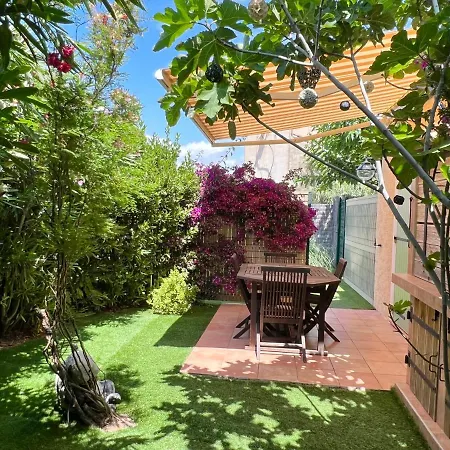 B&B Bastide Du Levant - 50m - Rez De Jardin 생트막시메
